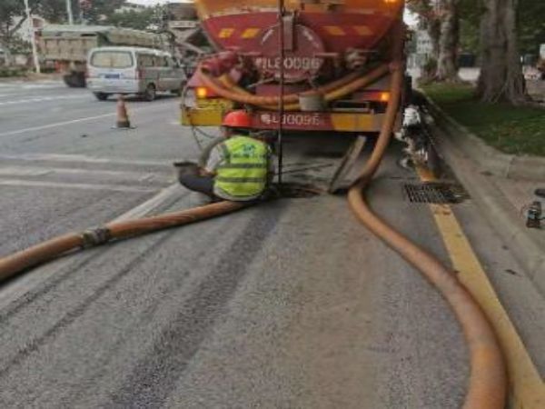 梦到帮爸爸疏通河道（梦见疏通河道什么意思）